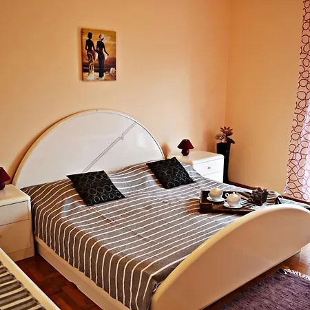 Ulika Apartment *